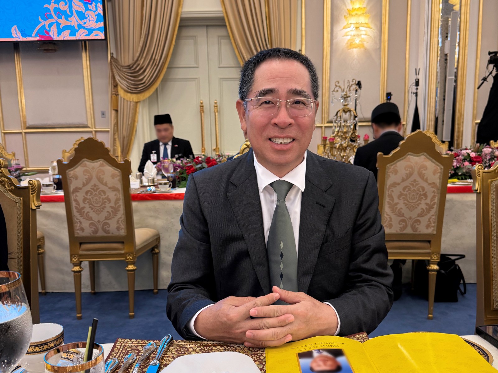 888真人集团材质